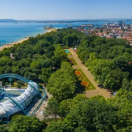 Breeze Apartment Burgas